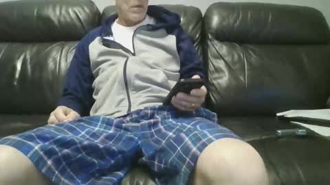 Snapshot of geeezer64 chatting on May 5, 2026, 3:25 am geeezer64 online show from May 5, 2026, 3:25 am