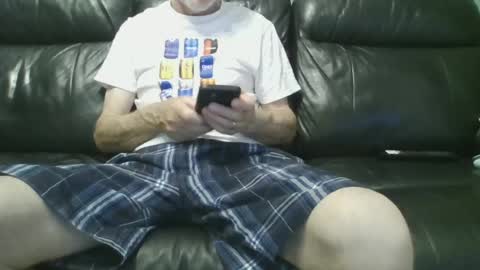 Snapshot of geeezer64 chatting on May 28, 2026, 11:02 pm geeezer64 online show from May 28, 2026, 11:02 pm