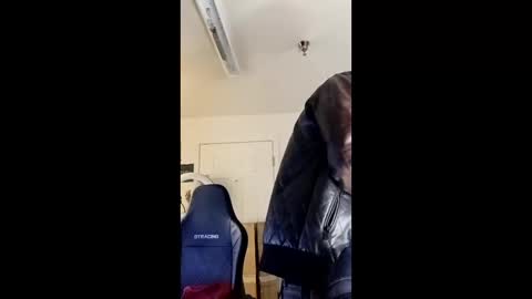 Zanecubano online show from December 15, 2025, 2:21 pm