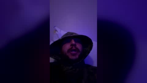 geekin27 online show from December 17, 2025, 5:46 am