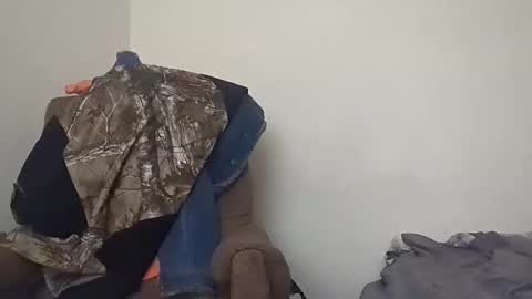 Geeznutsizonyrchyn online show from November 16, 2025, 8:42 am