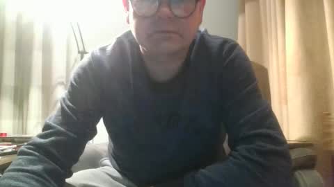 Snapshot of geilboy34 chatting on December 22, 2025, 12:29 am geilboy34 online show from December 22, 2025, 12:29 am