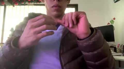 Andrs  online show from December 14, 2025, 8:24 pm