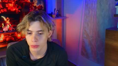 Snapshot of gemdominus chatting on October 11, 2025, 4:44 am Gem Dominus online show from October 11, 2025, 4:44 am