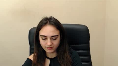 Snapshot of gemma_arterton chatting on December 20, 2024, 7:44 am Gemma online show from December 20, 2024, 7:44 am