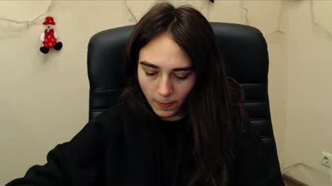 Snapshot of gemma_arterton chatting on January 7, 2025, 11:05 am Gemma online show from January 7, 2025, 11:05 am