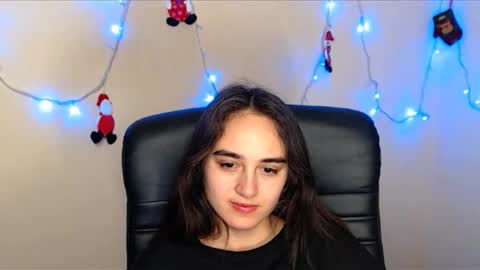 Snapshot of gemma_arterton chatting on January 15, 2025, 7:12 pm Gemma online show from January 15, 2025, 7:12 pm