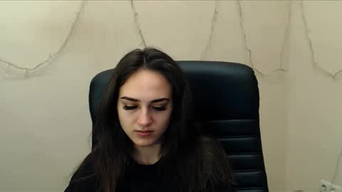 Snapshot of gemma_arterton chatting on February 12, 2025, 6:40 am Gemma online show from February 12, 2025, 6:40 am