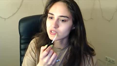 Snapshot of gemma_arterton chatting on March 6, 2025, 12:41 pm Gemma online show from March 6, 2025, 12:41 pm