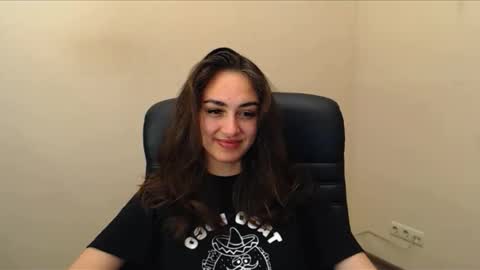 Snapshot of gemma_arterton chatting on September 18, 2025, 6:04 am Gemma online show from September 18, 2025, 6:04 am