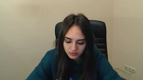 Snapshot of gemma_arterton chatting on October 9, 2025, 6:11 am Gemma online show from October 9, 2025, 6:11 am