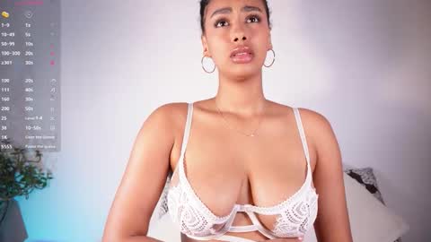 Snapshot of gemmacarter_ chatting on November 15, 2025, 1:03 am online show from November 15, 2025, 1:03 am