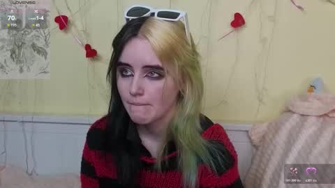 Ilona online show from October 24, 2025, 6:15 pm