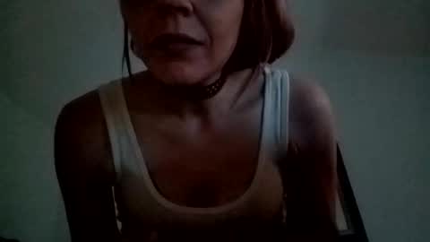 Snapshot of gemstone445 chatting on November 1, 2025, 9:22 am gemstone445 online show from November 1, 2025, 9:22 am