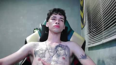 Snapshot of gendo_05 chatting on November 2, 2025, 11:07 pm GENDO online show from November 2, 2025, 11:07 pm