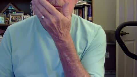 GeneOx online show from September 28, 2025, 1:38 pm