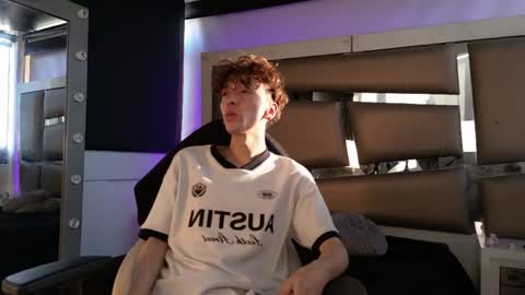 genesis_js online show from April 25, 2026, 10:18 pm