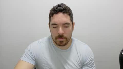 genesis_wb online show from November 16, 2025, 10:26 pm