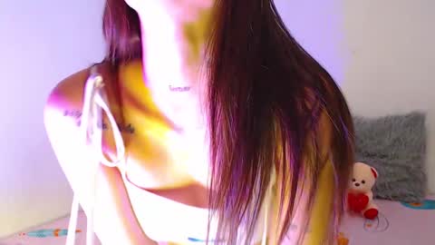 Snapshot of genesisgomez chatting on January 4, 2025, 8:59 pm Genesis online show from January 4, 2025, 8:59 pm