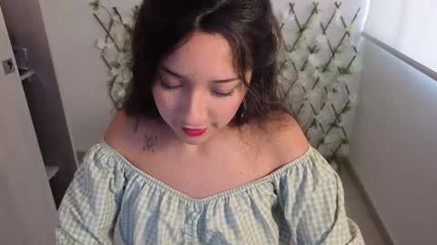 Snapshot of genet_ chatting on November 29, 2025, 5:27 pm genet_ online show from November 29, 2025, 5:27 pm