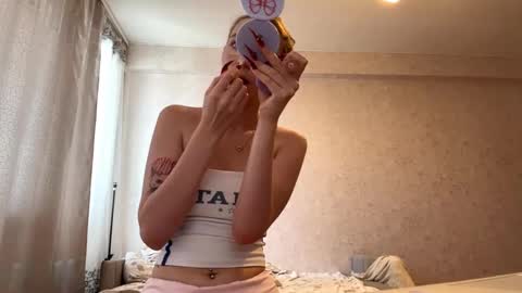 Emmi online show from September 10, 2025, 10:59 am