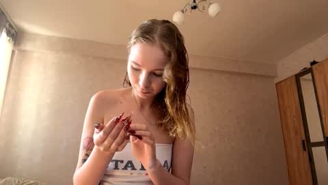 Emmi online show from September 13, 2025, 9:31 am