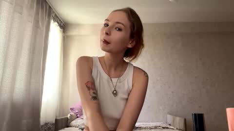 Emmi online show from September 17, 2025, 11:12 am