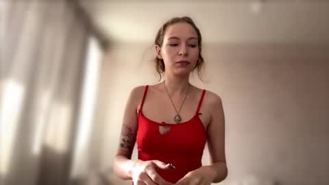 Emmi online show from September 30, 2025, 8:19 am