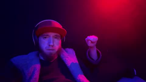 Snapshot of genitalwars chatting on November 24, 2025, 7:41 am genitalwars online show from November 24, 2025, 7:41 am