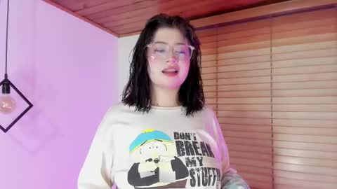 Sofia online show from December 23, 2025, 4:10 am