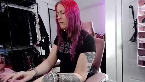 Genny Rock   and  online show from February 7, 2026, 4:00 pm