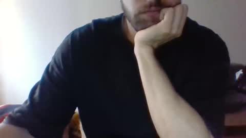 Snapshot of genry_bam chatting on December 15, 2025, 7:34 am genry_bam online show from December 15, 2025, 7:34 am