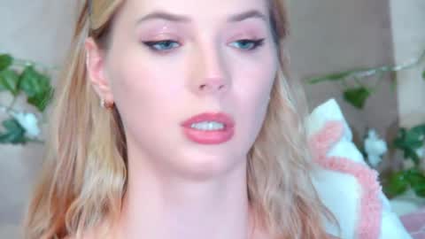 Snapshot of gentlerossi chatting on May 20, 2026, 4:35 pm GentleRossi online show from May 20, 2026, 4:35 pm