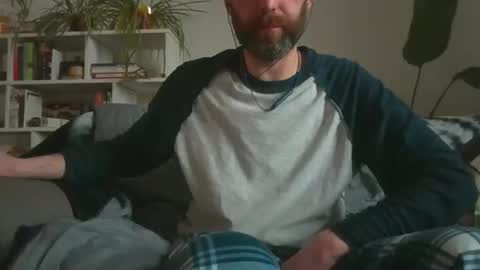 Geon online show from November 3, 2025, 2:07 pm