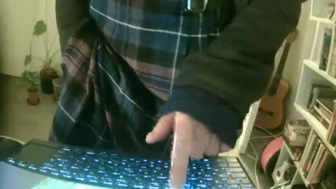 Geon online show from February 9, 2026, 11:53 pm