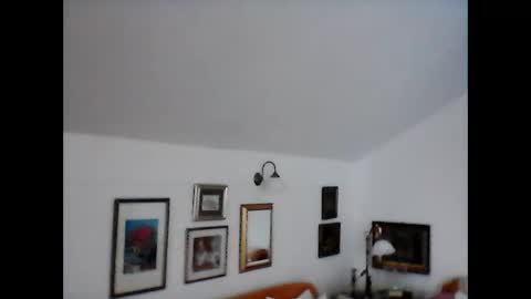 Snapshot of georg1412 chatting on February 13, 2025, 9:09 am georg1412 online show from February 13, 2025, 9:09 am