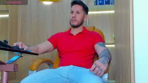 George online show from November 2, 2025, 8:44 pm