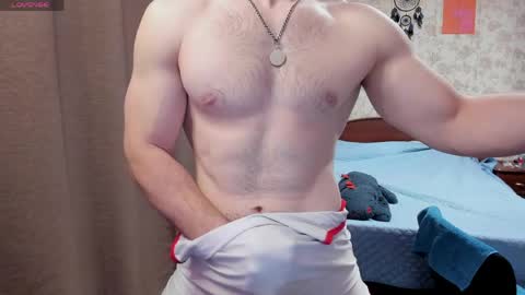 Snapshot of george_fflo chatting on May 14, 2026, 4:30 am George lush is active online show from May 14, 2026, 4:30 am