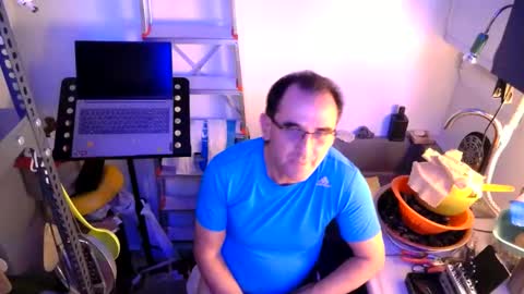 Snapshot of georgempt chatting on January 11, 2025, 8:10 pm georgempt online show from January 11, 2025, 8:10 pm