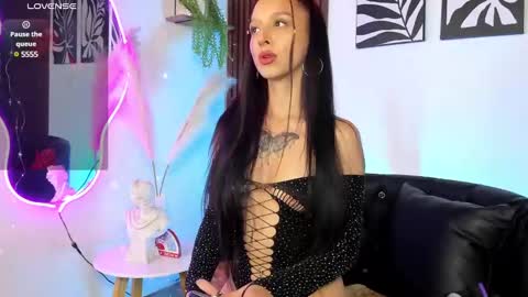 Snapshot of georgina_caruso chatting on January 20, 2025, 12:39 pm Georgina Caruso online show from January 20, 2025, 12:39 pm