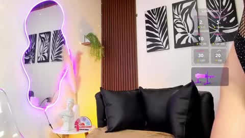 Snapshot of georgina_caruso chatting on January 28, 2025, 8:36 pm Georgina Caruso online show from January 28, 2025, 8:36 pm