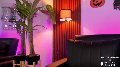 Snapshot of georgina_caruso chatting on October 26, 2025, 4:07 am Georgina Caruso online show from October 26, 2025, 4:07 am