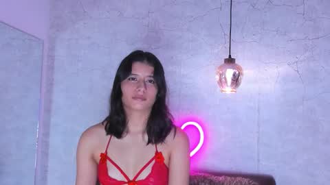 GEORGINA FERRI online show from October 16, 2025, 5:25 pm