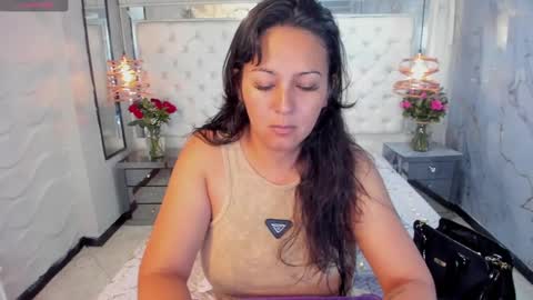 Georgina online show from February 15, 2025, 8:01 pm