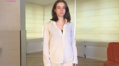 Snapshot of georginatrue chatting on September 22, 2025, 3:19 am My name is Kelly online show from September 22, 2025, 3:19 am