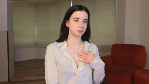 Snapshot of georginatrue chatting on October 11, 2025, 3:17 am My name is Kelly online show from October 11, 2025, 3:17 am