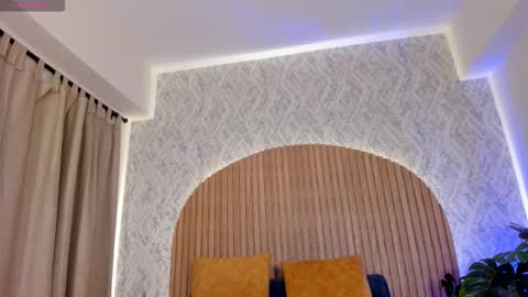 Snapshot of georginna_sins chatting on November 15, 2025, 2:13 pm Kendal online show from November 15, 2025, 2:13 pm