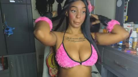 georgiss_ online show from April 2, 2026, 6:11 am