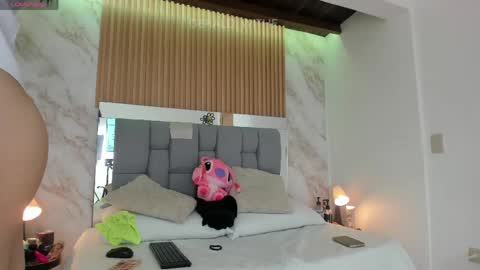 Snapshot of gerald_withe chatting on April 15, 2026, 11:06 am Gerald Withe online show from April 15, 2026, 11:06 am