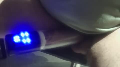 geranimo431374 online show from December 23, 2025, 6:55 am